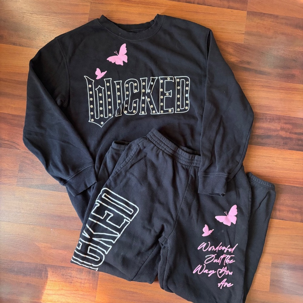 Wicked Universal Studios Kids Small Black Pink Rhinestone‎ Sweatshirt Pants Set